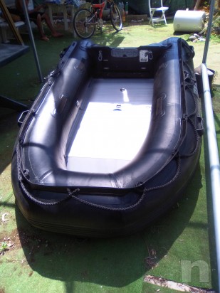 Gommone completo di motore foto-10185