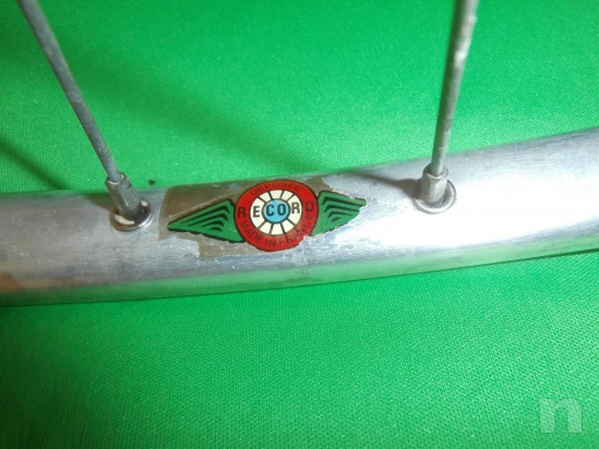 coppia vecchie ruote corsa ATOM foto-18727