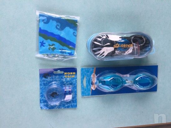 OCCHIALINO ADULTO + CUFFIA ADULTO / BAMBINO + TAPPANASO NUOVI foto-10355