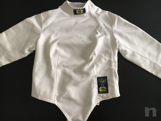 Divisa per fioretto e spada per donna destrorsa  foto-19444