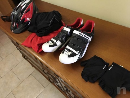 Vendo bici e attrezzatura per inutilizzo foto-19660