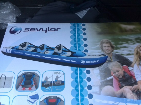 jayak gonfiabile 3 posti foto-19879