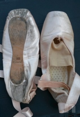 Gruppo scarpe danza classica punta, borsa Porselli foto-1520