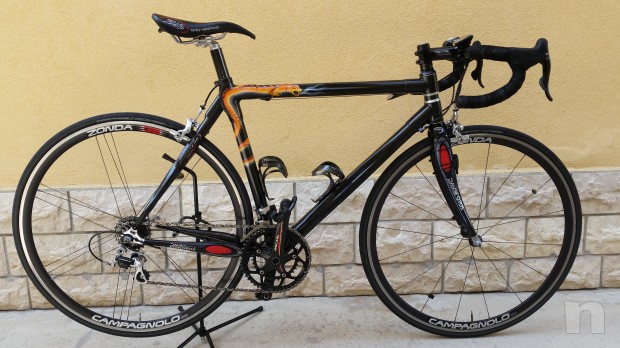 bicicletta da corsa in carbonio foto-19993