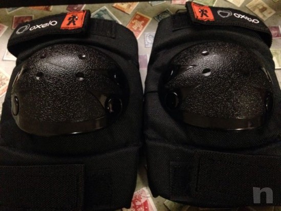 Set protezione ginocchiere, paragomiti/polsi foto-20017