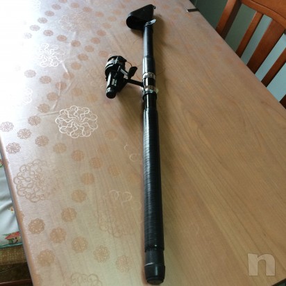 Canna da pesca con molinello foto-10889