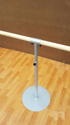 Sbarre per danza con sostegni/supporti a  terra foto-20292