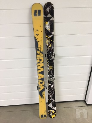 Sci Armada 143 cm, Attacchi Dynafit St Radical, Pelli Pomoca foto-20422