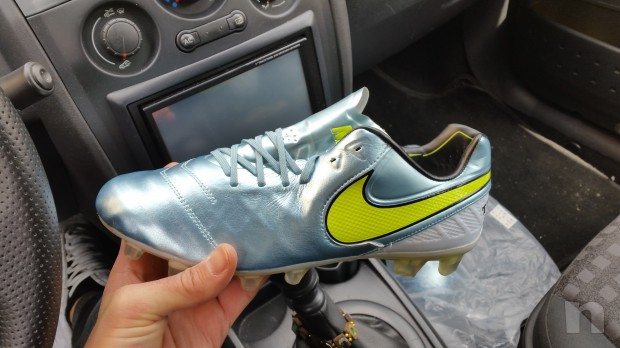 Scarpe da calcio nuove foto-11055