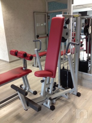 ATTREZZATURE  ISOTONICHE  TECHNOGYM SILVER foto-1108