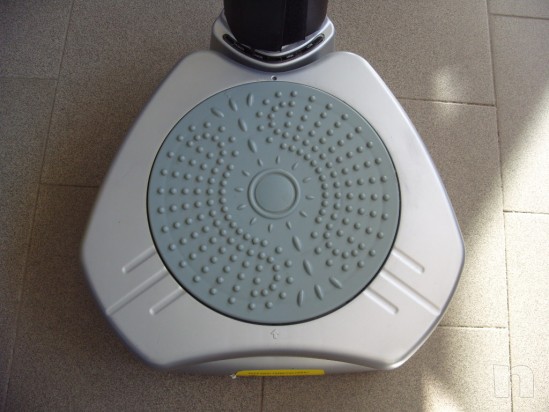 PEDANA VIBRANTE E MASSAGGIANTE foto-20607