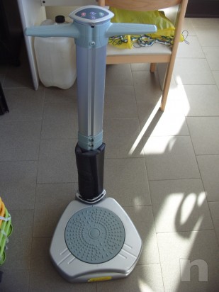 PEDANA VIBRANTE E MASSAGGIANTE foto-11114