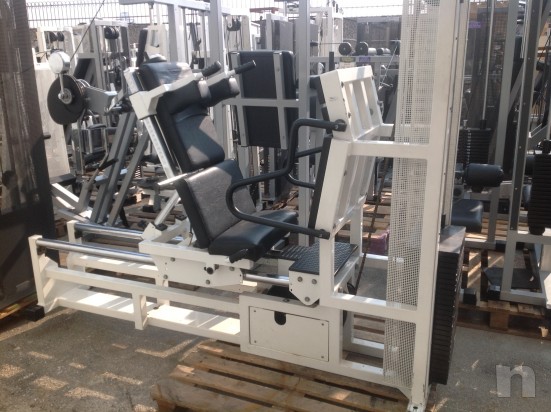 ATTREZZATURE  ISOTONICHE  TECHNOGYM LUX foto-1586