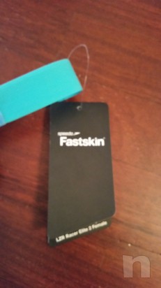 Costume femminile da gara - nuovo foto-21484