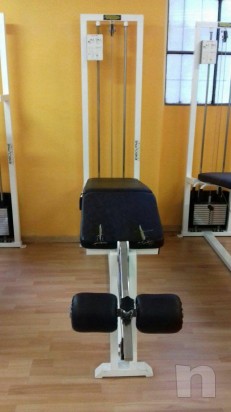  VENDITA VENDO PECTORAL MACHINE E LEG CURL TECHNOGYM USATI foto-21752