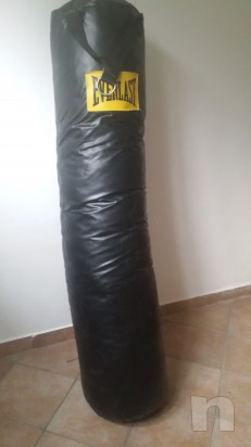 SACCO DA BOXE EVERLAST+guantoni vari foto-21844
