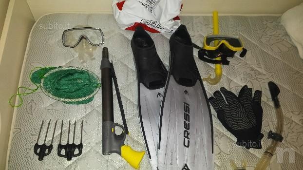 attrezzatura da sub foto-1221
