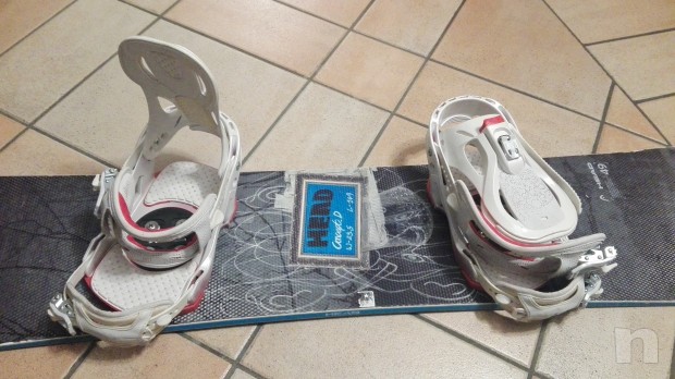 TAVOLA SNOWBOARD HEAD, CON ATTACCHI E SCARPONI BURTON n'40 foto-23140