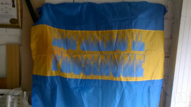 Drappo colori Frosinone calcio foto-23198