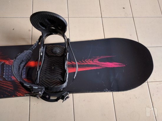 Tavola Snowboard Nitro BlackLight & Attacchi Raiden Machine foto-23214