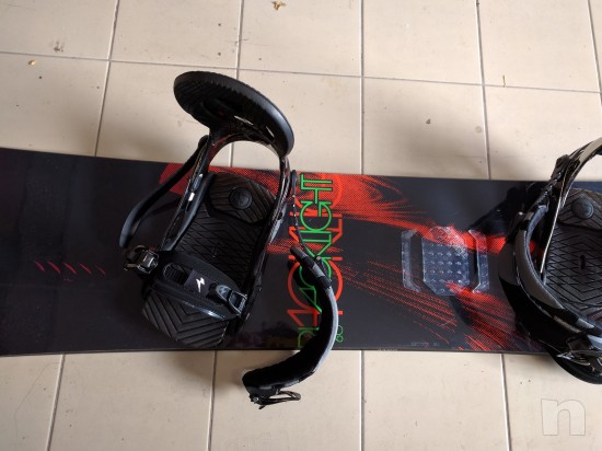 Tavola Snowboard Nitro BlackLight & Attacchi Raiden Machine foto-23213
