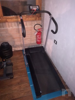 Panca completa di pesi e Tapirulan foto-23394