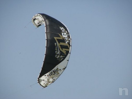Kite North vegas 9 m  2010 completo di barra foto-12739