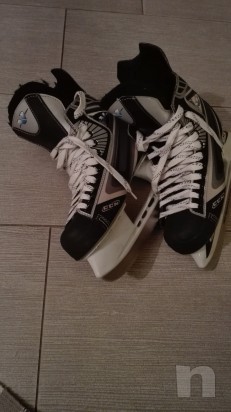 Vendo pattini da hockey CCM 03 taglia 42.5. foto-24301