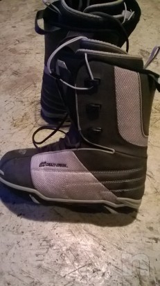 vendo scarponi e casco snowboard foto-24531