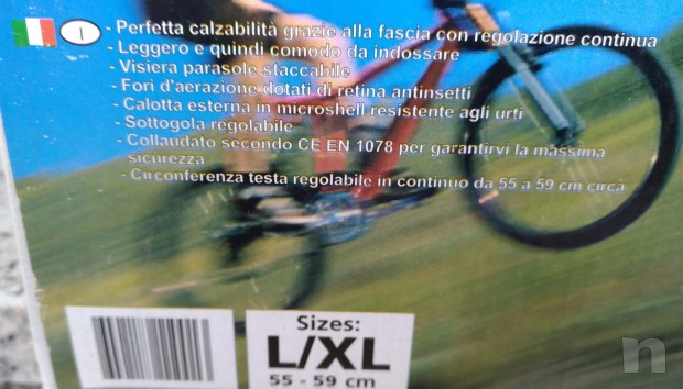 CASCO FORTUNA TAGLIA L/XL SCOCCA EFFETTO CARBONIO foto-26302