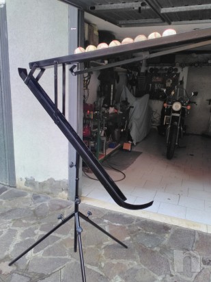 Attrezzo artigianale in ferro per fare soft toss foto-26496