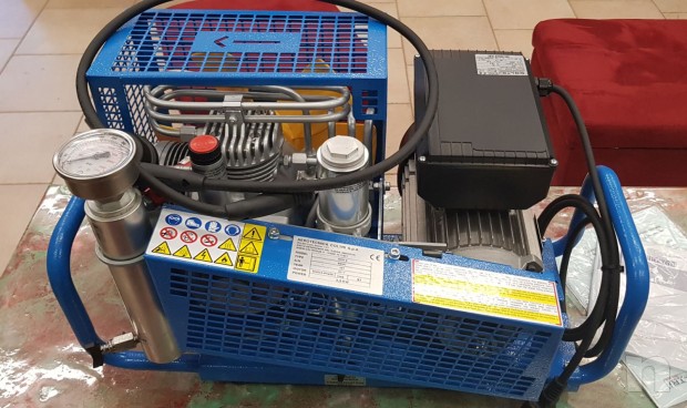 COMPRESSORE MCH6 PER BOMBOLE DA SUB E CARABINA PCP foto-26557