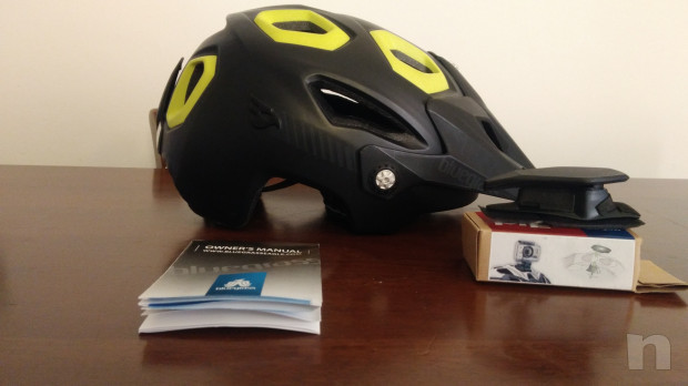 Casco All Mauntain Bluegrass mod. Golden Eyes Taglia L (59-62 Cm) foto-14345