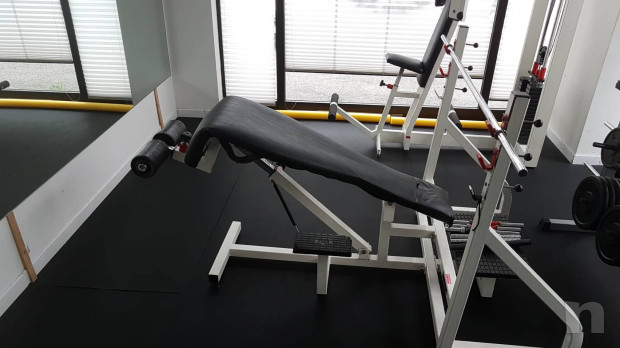 Vendo Panca Piana regolabile+ bilanciere  foto-14702