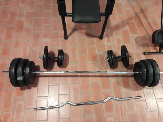 Vari attrezzi da palestra  foto-27819