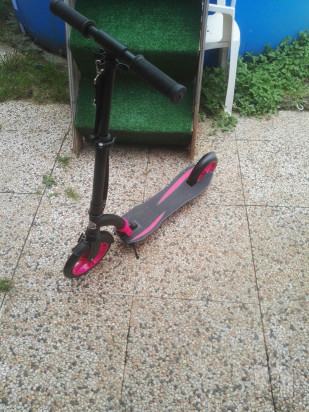 Monopattino Teo sport colore rosa foto-28042