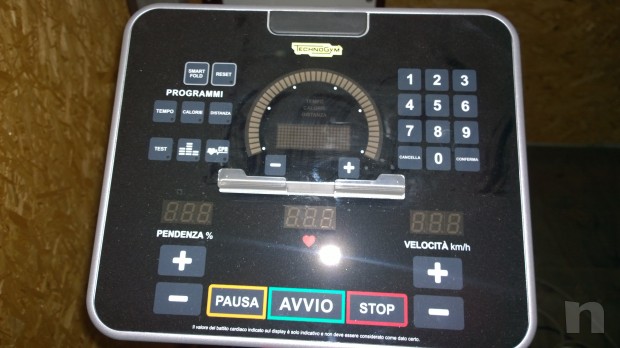 tapis roulant tacnogym mod. spazio forma  foto-2395