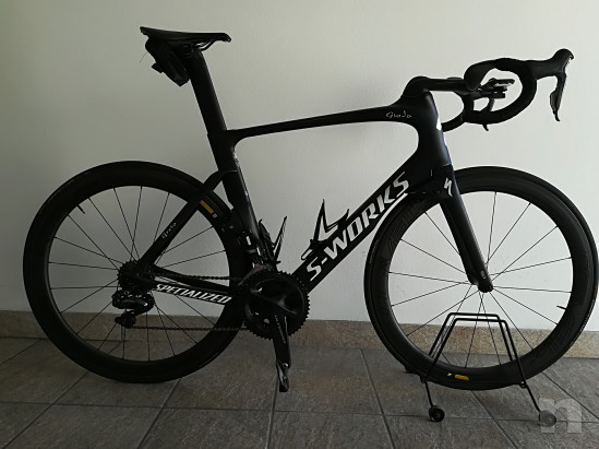 S WORKS VENGE VIAS foto-15358