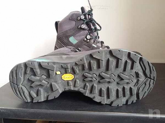 Scarponcino da trekking per donna n.37 foto-29186