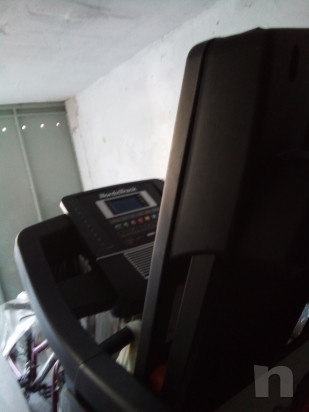 Tapiroulant professionale mai utilizzato,pari al nuovo foto-29379