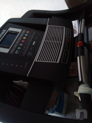 Tapiroulant professionale mai utilizzato,pari al nuovo foto-15528