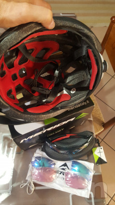 Il casco + l'occhiali Merida foto-30238