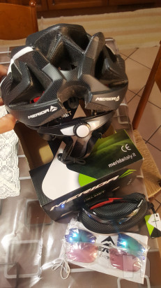 Il casco + l'occhiali Merida foto-30237