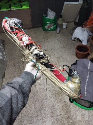 Kite surf: tavola + trapezio + vela + pompa foto-2526