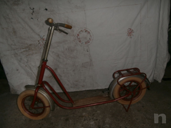 antico monopattino in ferro ogg. vintage foto-16019