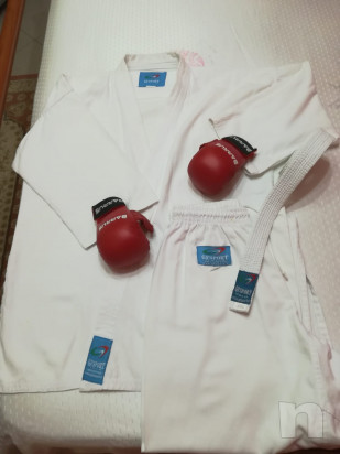 Kimono  guantoni in pelle da combattimento nuovi ancora con la busta foto-16117