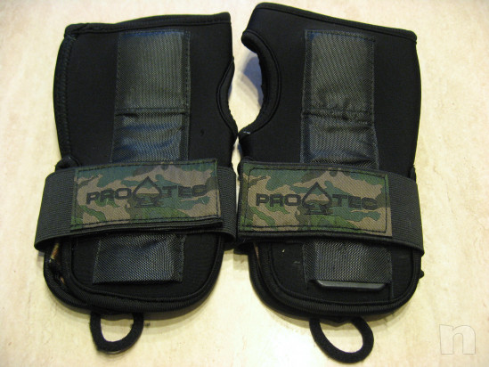 Polsiere protettive e passamontagna antivento foto-31151