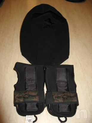 Polsiere protettive e passamontagna antivento foto-16389