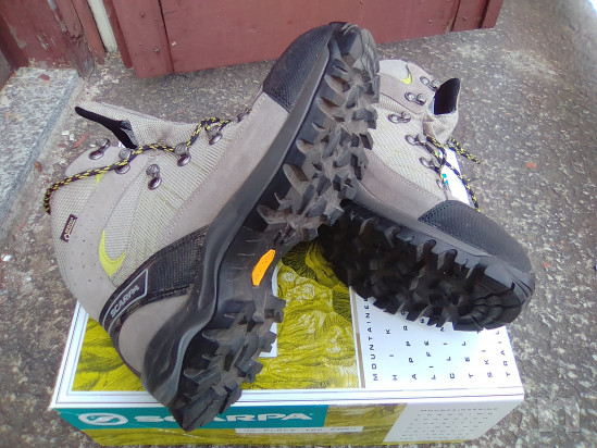 scarponi marca Scarpa nuovi foto-16562