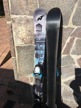 Sci  scarponi  bastoncini  foto-31622